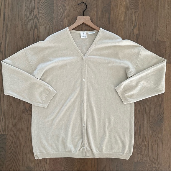 TSE 100% Cashmere V-neck Button Front Oversize Cardigan Sweater in Ivory Cream M - Picture 6 of 8